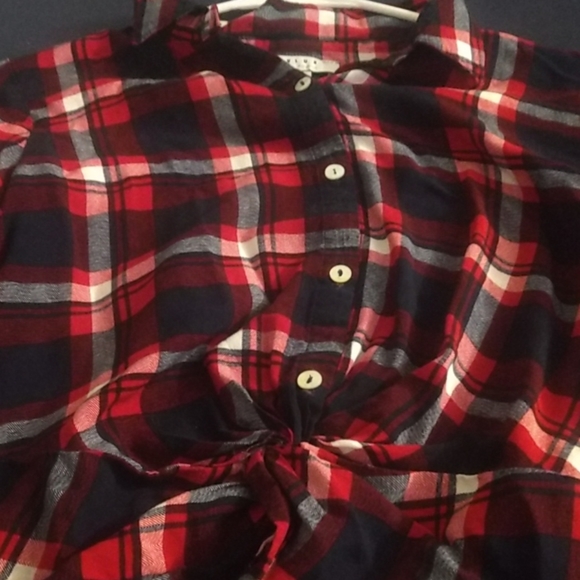 Top - Picture 1 of 2